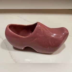 Rosemeade Clog Shoe Planter Pink Glaze